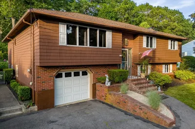 21 Joyce Rd 1