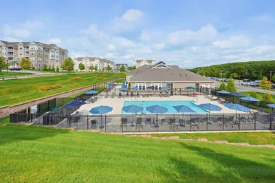 4 Peters Farm Way #311 1
