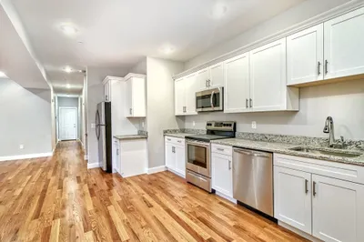 3 Neilon Park #3 1
