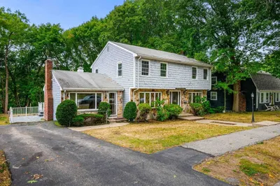 17 Patricia Dr 1