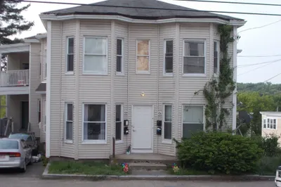 454 Washington Street 1