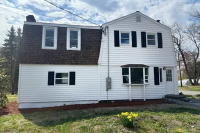 8 Dahlia Drive