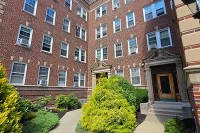22 Concord Ave #11