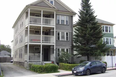412 Grafton St #1