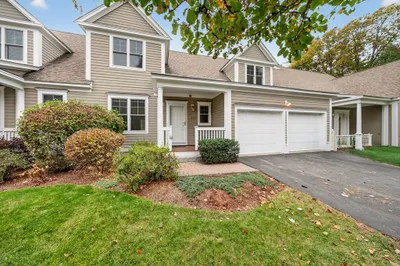 22 Sanctuary Ln #22 1
