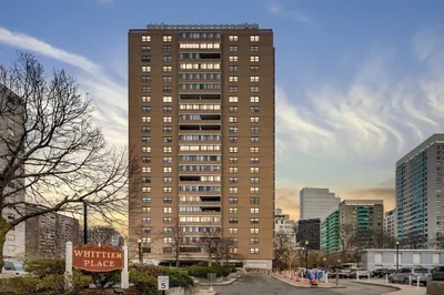8 Whittier Place #3J