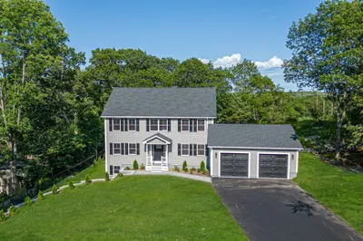 4 Twilight Rd