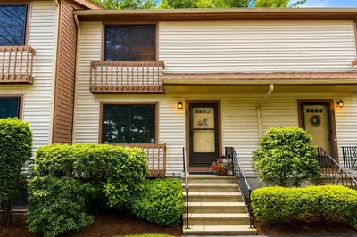 489 Turnpike Street #5-6 1