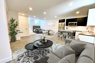406 Sumner St #1