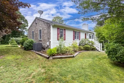 168 Red Brook Rd 1