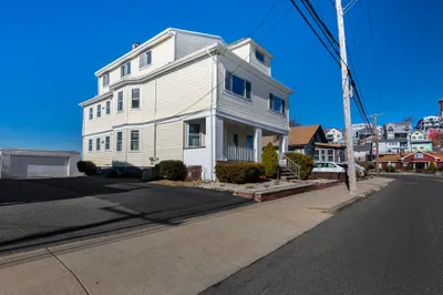 789 Shirley St #3