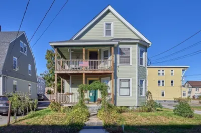 139 4th St