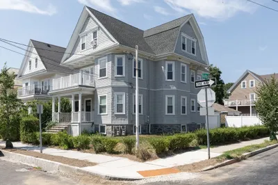 54 Marathon St #1