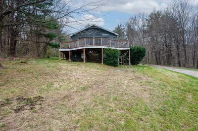 47 Lake Road 1