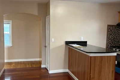 14 B School St #2