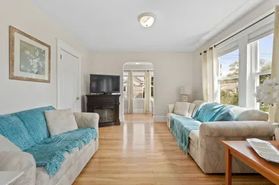 10 Newcastle Rd #2 1