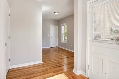 34 Kellogg St #2