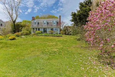 1120 Shore Rd 1