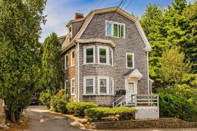 28 Village St #2