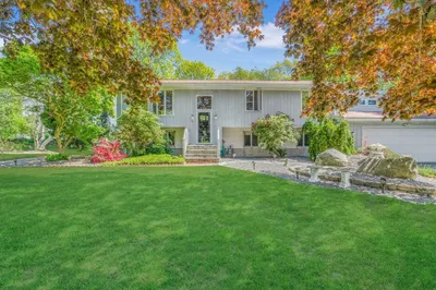 52 Charlene Dr