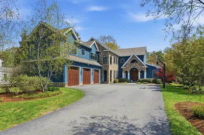 21 Fletcher Road 1