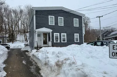 176 Court St #7