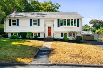 15 Grandview Ave
