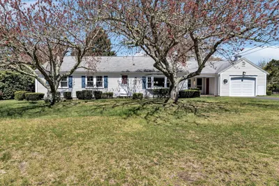 44 Windjammer Ln