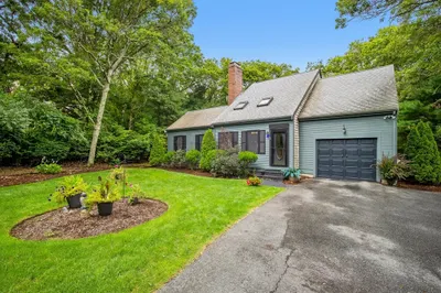 50 Currycomb Cir