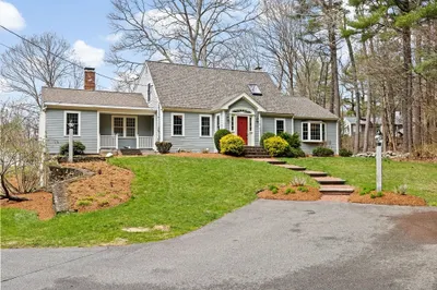 17 May Elm Ln