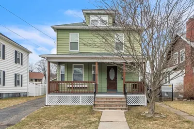 19 Greenwood Ave 1