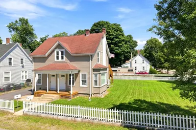78 Parker St 1