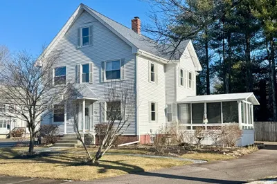 68 Hebron Ave 1