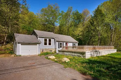 140 Amherst Rd