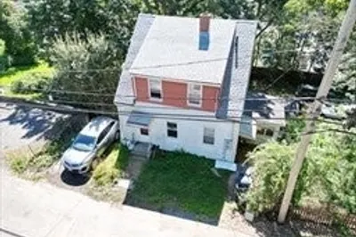 9 Hawthorne Rd