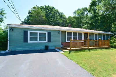 51 Alphonse Rd