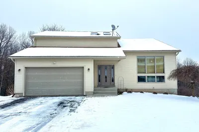 63 Gates Ave 1