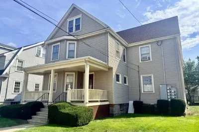 55 Glover Avenue #5 1