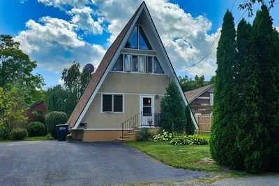 74 Harrington Street #1 1