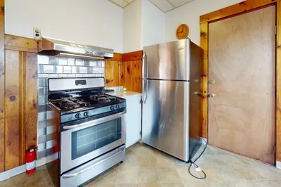 24 Mayberry St #3 1
