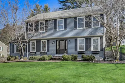 24 Bicentennial Dr 1