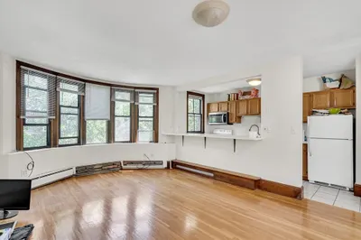 39 E. Springfield St #5 1