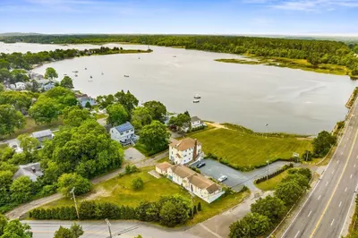 388 Marion Rd 1