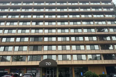 70 Southbridge St #713 1