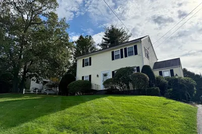75 Kings View Rd