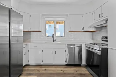 83 Home St #83 1