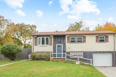 169 Casey Dr 1
