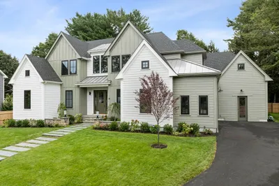 38 Swallow Drive