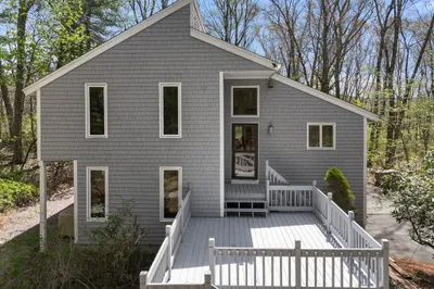 19 Pond View Circle