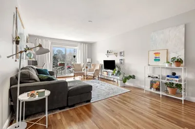 48 Coffey Street #7C
